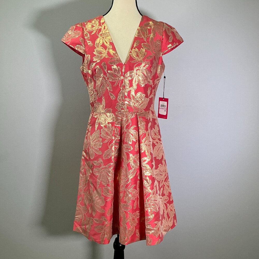 Vince Camuto Jacquard Cap Sleeve Women's Size 6 Pink Fit and Flare Dress NWT